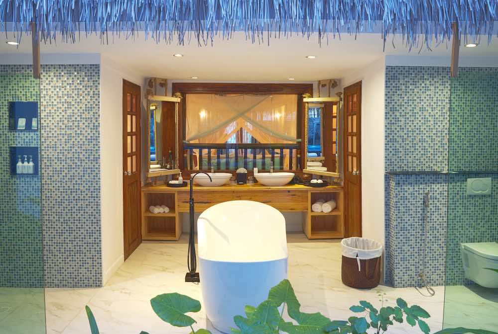 Beach Villa with Pool at Kihaa, view 2